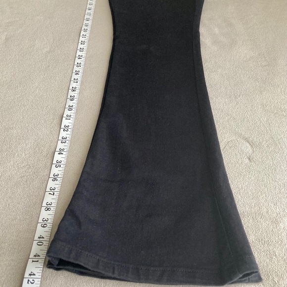 Express (NWOT) High Rise Slim Flare Jeans / Size 8 - Picture 7 of 9